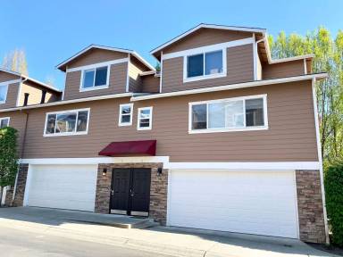 Main picture of 17915 80th Ave NE