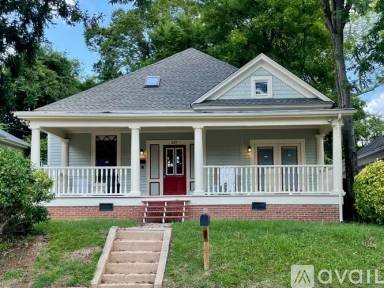 Main picture of 680 Grady Pl SW