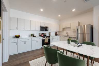 Main picture of Dahlia Village