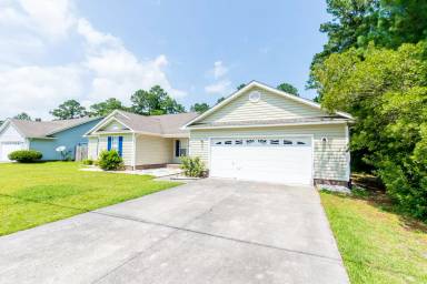 Main picture of 214 Lee Rogers Rd