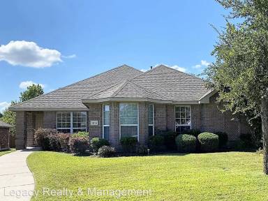 Main picture of 1616 Lake Travis Dr