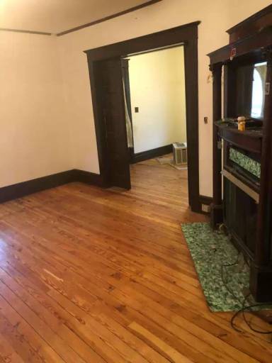 Main picture of 475 Columbia St