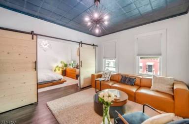 Main picture of 638 N 5th St