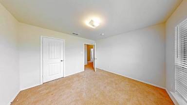 Main picture of 1202 Woodside Ln