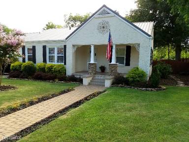 Main picture of 19 Arlington Dr