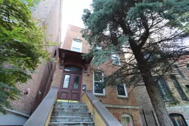 Main picture of 822 S Bishop St