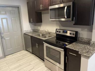 Main picture of 537 Sunset Ave NW