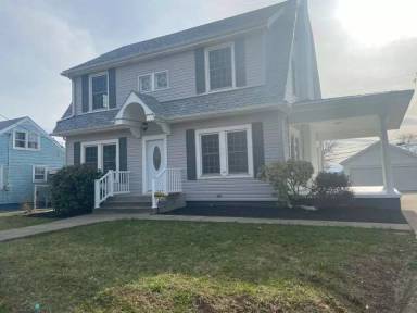 Main picture of 257 Lovers Ln