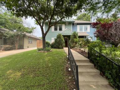 Main picture of 4730 Birchman Ave