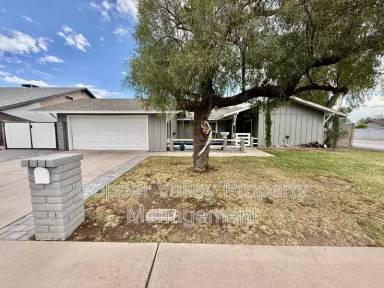 Main picture of 4415 W Gelding Dr