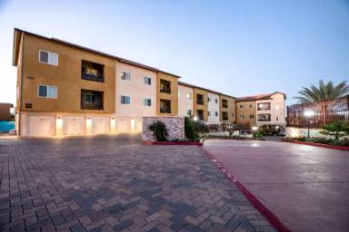 Main picture of Pacific Heights Apartments