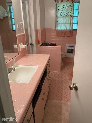 Main picture of 1804 Linden Dr