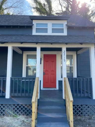 Main picture of 2715 Portsmouth Blvd