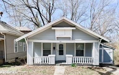 Main picture of 212 S Huttig Ave