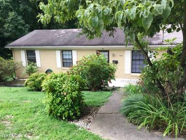 Main picture of 364 Pearson Dr