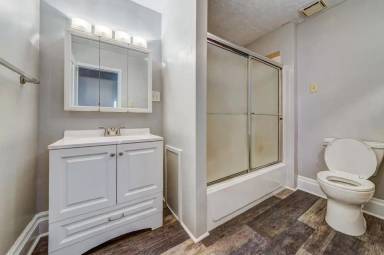 Main picture of 419 Saint Joseph St