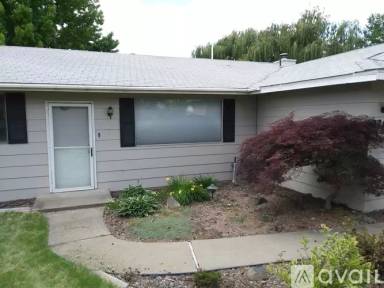 Main picture of 3200 Mountainview Ave