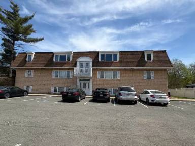 Main picture of 89 Kansas St