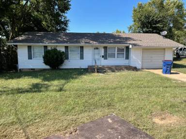 Main picture of 1307 Fresno St