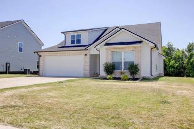 Main picture of 381 Frontier Dr