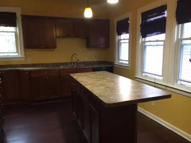 Main picture of 656-674 Auburn Ave