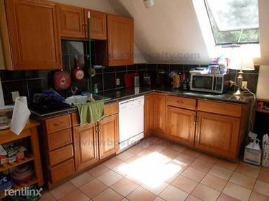 Main picture of 133-35 Chiswick Rd