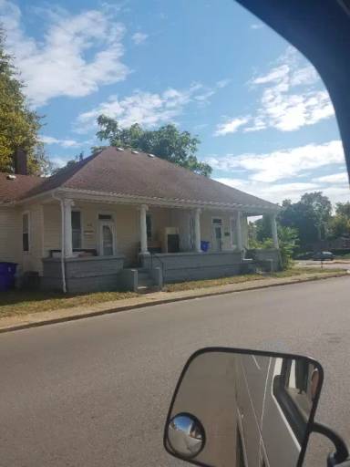 Main picture of 47 S Watt St