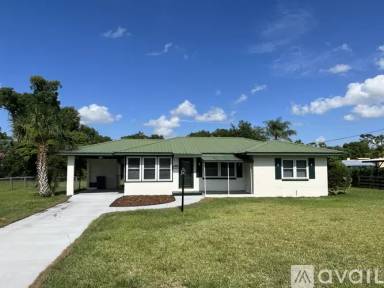 Main picture of 121 Leon Ave