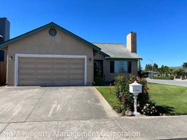 Main picture of 1005 Peach Ct