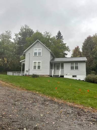 Main picture of S489 Lyndon Rd