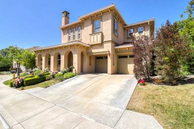 Main picture of 542 Casella Ct