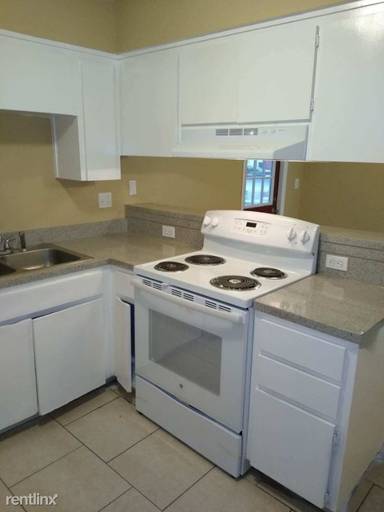 Main picture of 8729 N 50th St