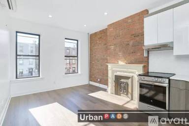 Main picture of 934 President St