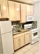 Main picture of 3002 Saint Paul Street - 3R