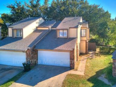 Main picture of 1109 W Fulton St