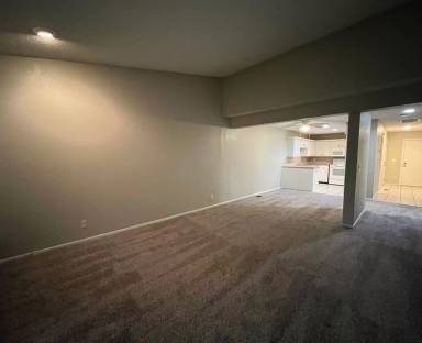 Main picture of 1811 S Oklahoma St