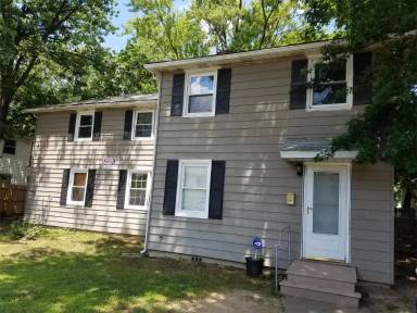Main picture of 31 Thompson Cir