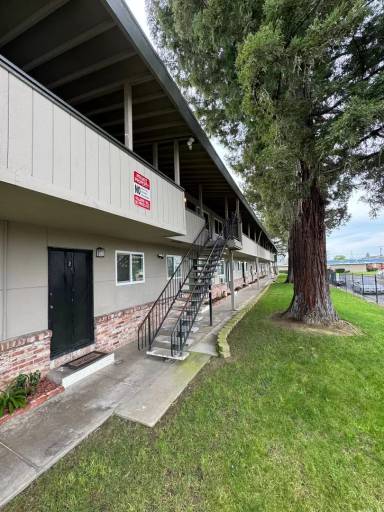 Main picture of 3651 A St