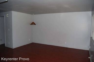 Main picture of 819 W Heather Ln