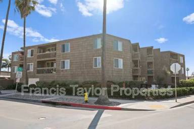 Main picture of 5155 W Point Loma Blvd
