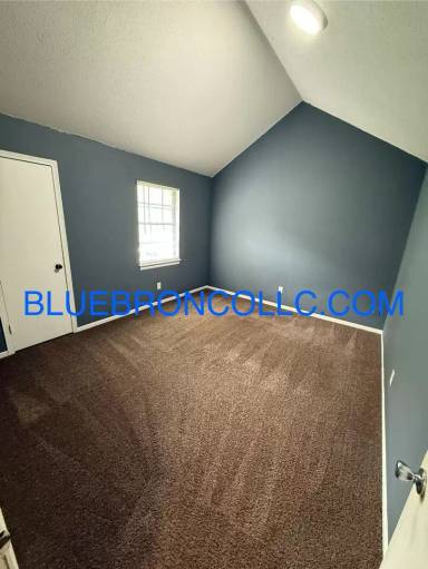 Main picture of 508 NE Churchill St