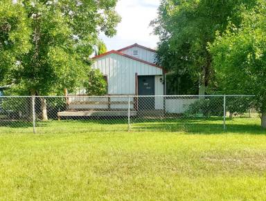 Main picture of 1413 5th Ave NW