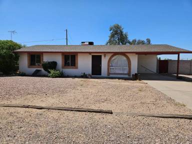 Main picture of 9901 E Hammond Ln