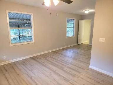 Main picture of 860 Goodson Dr