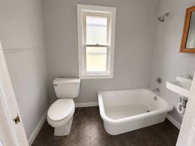 Main picture of 2827 Glendora Ave