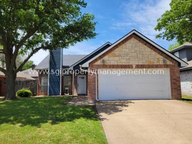Main picture of 6313 S Chesterfield Dr