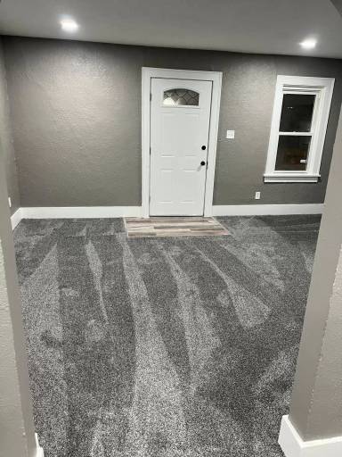 Main picture of 1141 N Olive St