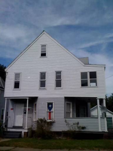 Main picture of 124 Hartson St