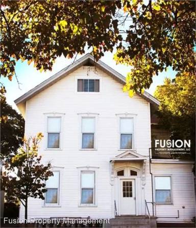 Main picture of 35 N Winooski Ave