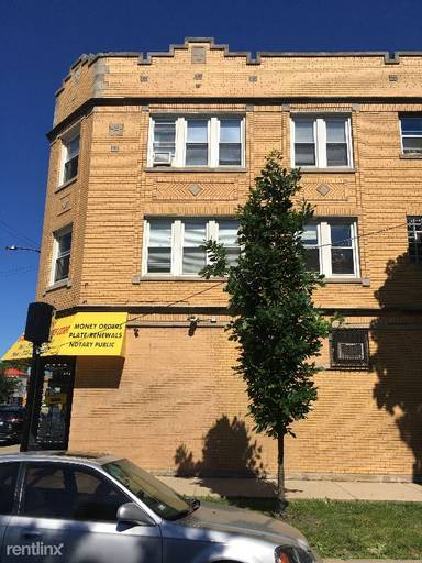 Main picture of 4421 W Fullerton Ave